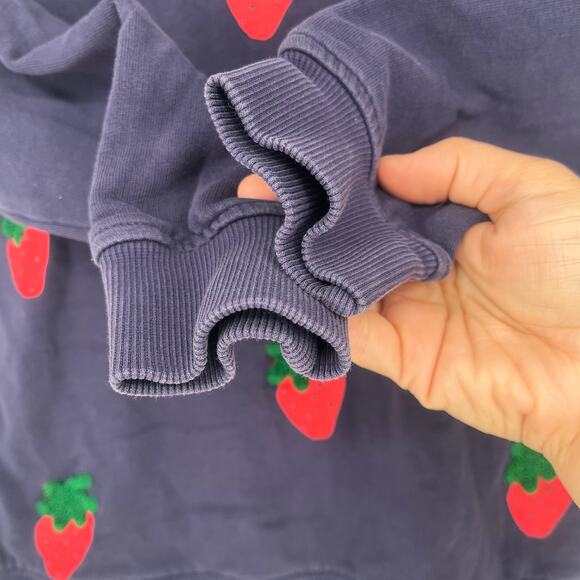 Hanna Andersson Appliqué Sweatshirt Navy Strawberry Crewneck Size 8 - Picture 3 of 8